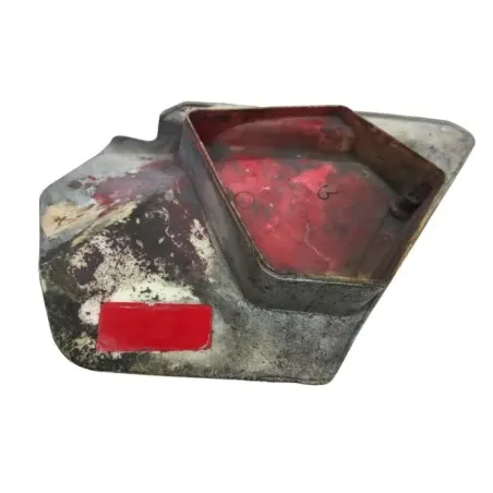 Cache lateral gauche HONDA XL 400 S 1981-1983