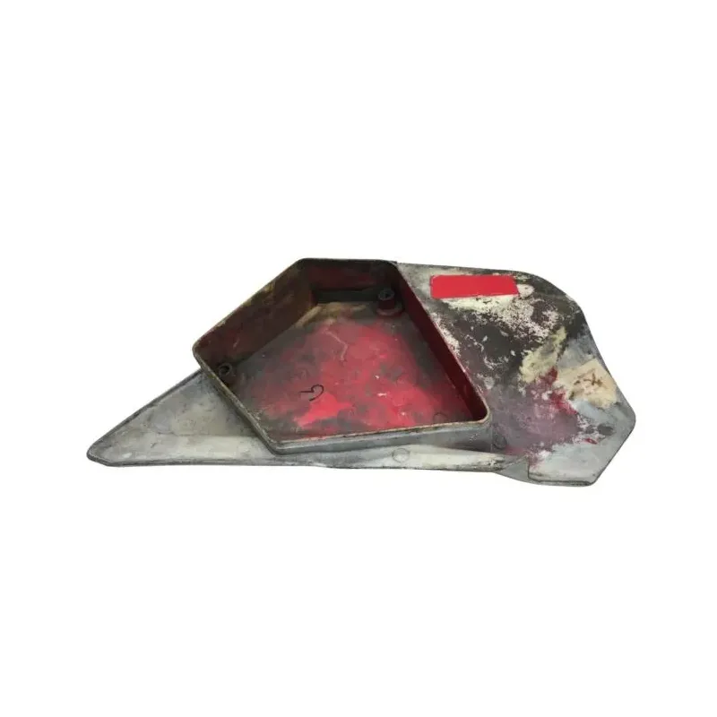 Cache lateral gauche HONDA XL 400 S 1981-1983
