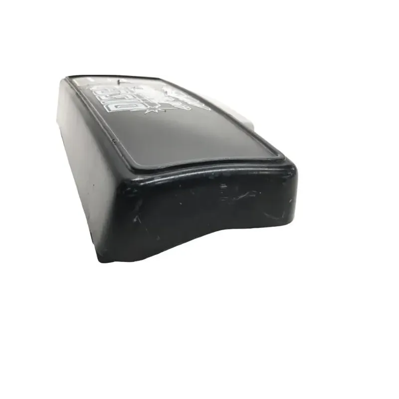 Cache lateral droit SUZUKI GT 125 1978-1979 EC
