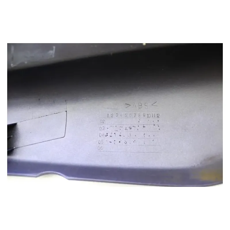 Coque arriere gauche YAMAHA YBR 125 2005 - 2006