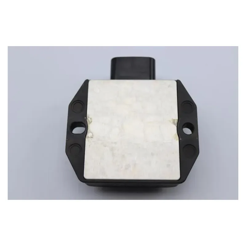 Regulateur charge batterie YAMAHA MT09 900 ABS 2021 - 2023