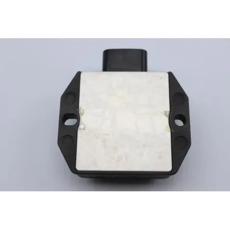 Regulateur charge batterie YAMAHA MT09 900 ABS 2021 - 2023