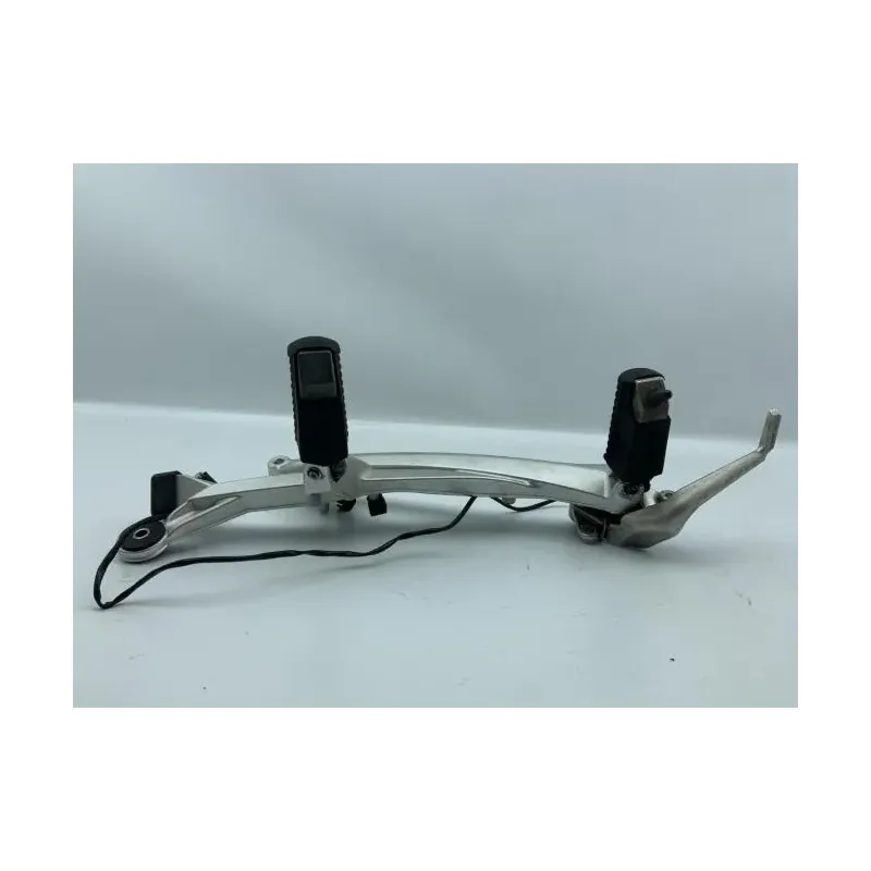 Platine avant droite BMW K 1200 GT 2006 - 2008