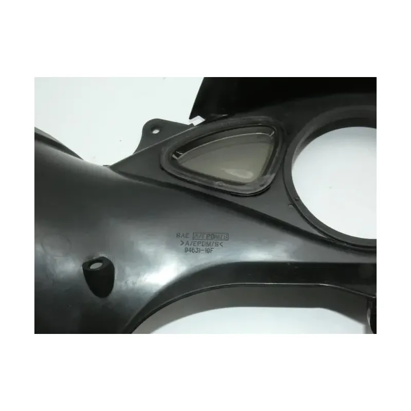 Entourage compteur SUZUKI SV 650 S 1999 - 2002