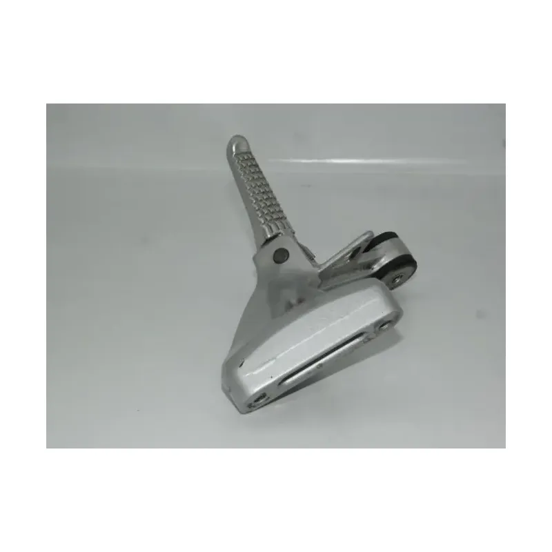 Platine arriere droite SUZUKI SV 650 S 1999 - 2002