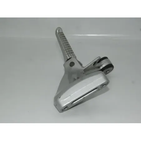 Platine arriere droite SUZUKI SV 650 S 1999 - 2002