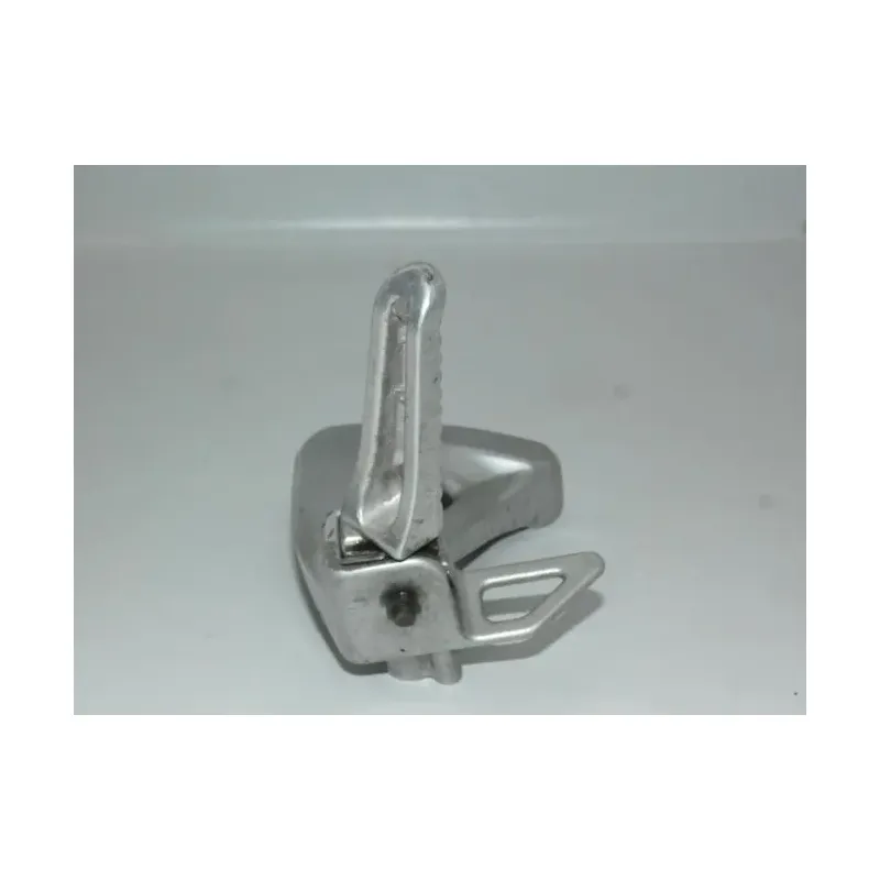 Platine arriere gauche SUZUKI SV 650 S 1999 - 2002