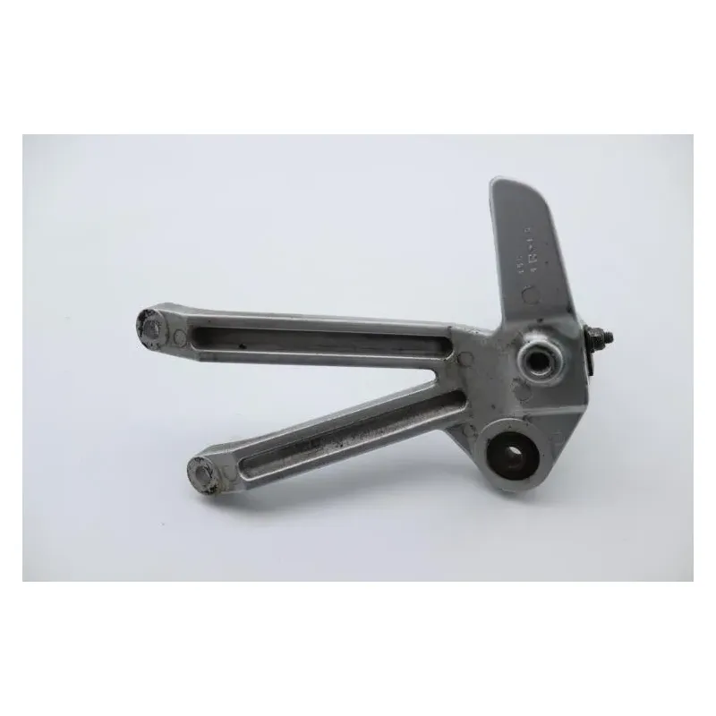 Platine arriere droite SUZUKI VX 800 1991 - 1997
