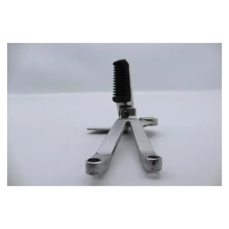 Platine arriere gauche SUZUKI VX 800 1991 - 1997