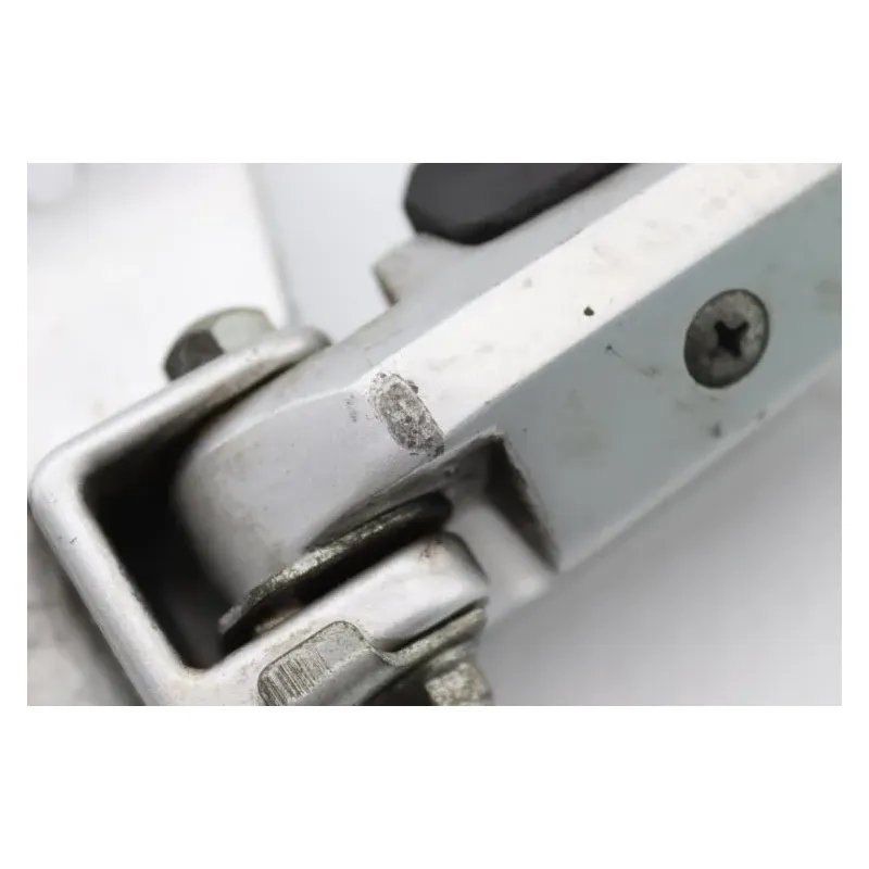 Platine arriere gauche SUZUKI VX 800 1991 - 1997