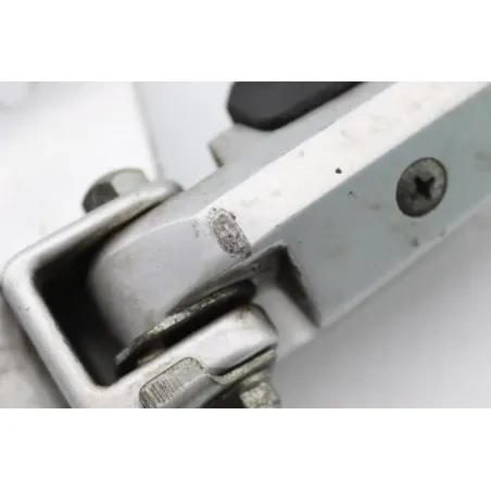 Platine arriere gauche SUZUKI VX 800 1991 - 1997