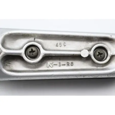 Platine avant droite SUZUKI VX 800 1991 - 1997