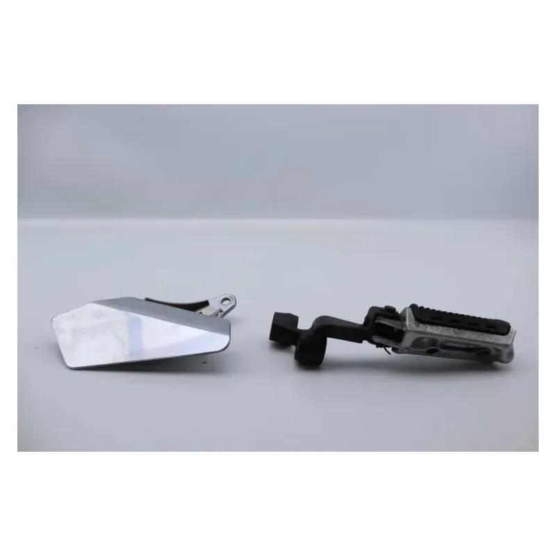 Platine avant gauche SUZUKI VX 800 1991 - 1997