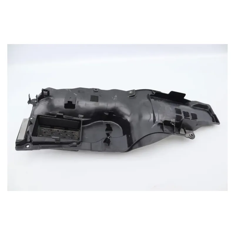 Passage de roue SUZUKI GSX 1300 BKING 2007 - 2011