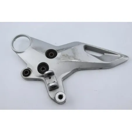 Platine avant gauche SUZUKI GSX 1300 BKING 2007 - 2011
