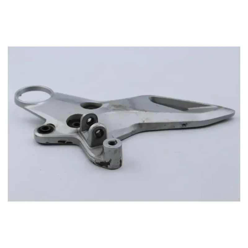 Platine avant gauche SUZUKI GSX 1300 BKING 2007 - 2011