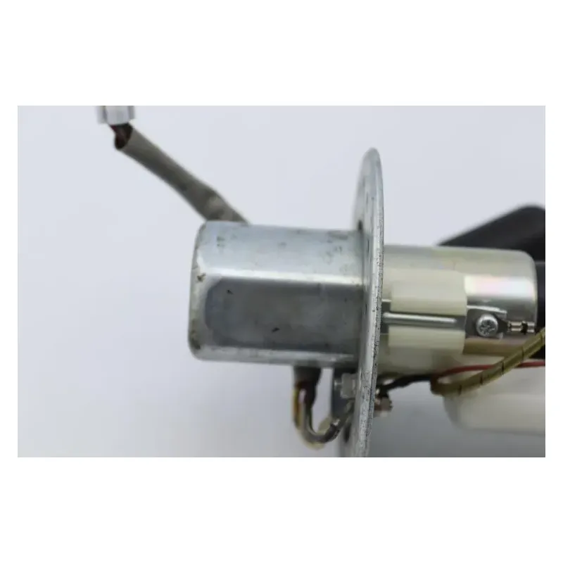 Pompe a essence SUZUKI GSX 1300 BKING 2007 - 2011