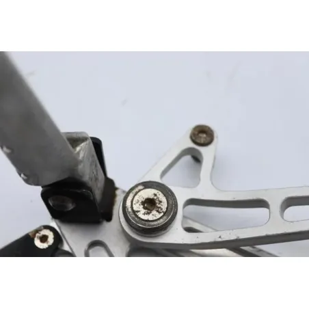 Platine avant gauche PEUGEOT XR6 50 2002 - 2007
