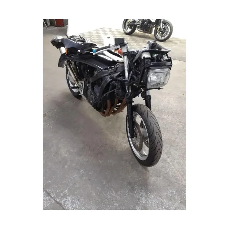 Jante arriere SUZUKI GSXF 750 1989 - 1997