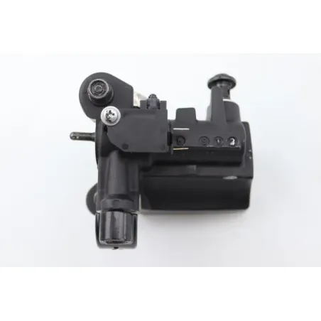 Maitre cylindre frein avant YAMAHA MT09 900 ABS 2017 - 2020