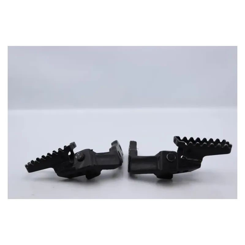 Platine avant droite APRILIA PEGASO 650 1994 - 1996