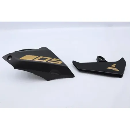 Ecope radiateur droit YAMAHA MT09 900 ABS 2017 - 2020