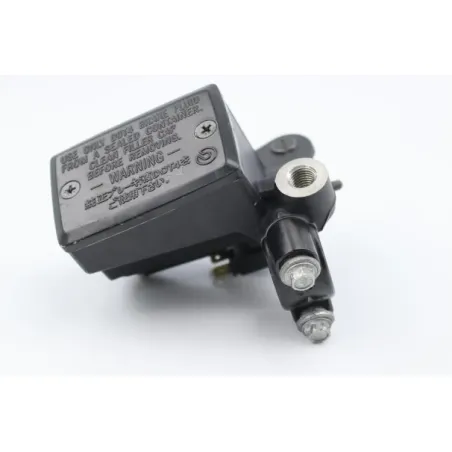 Maitre cylindre frein avant YAMAHA MT09 900 ABS 2017 - 2020