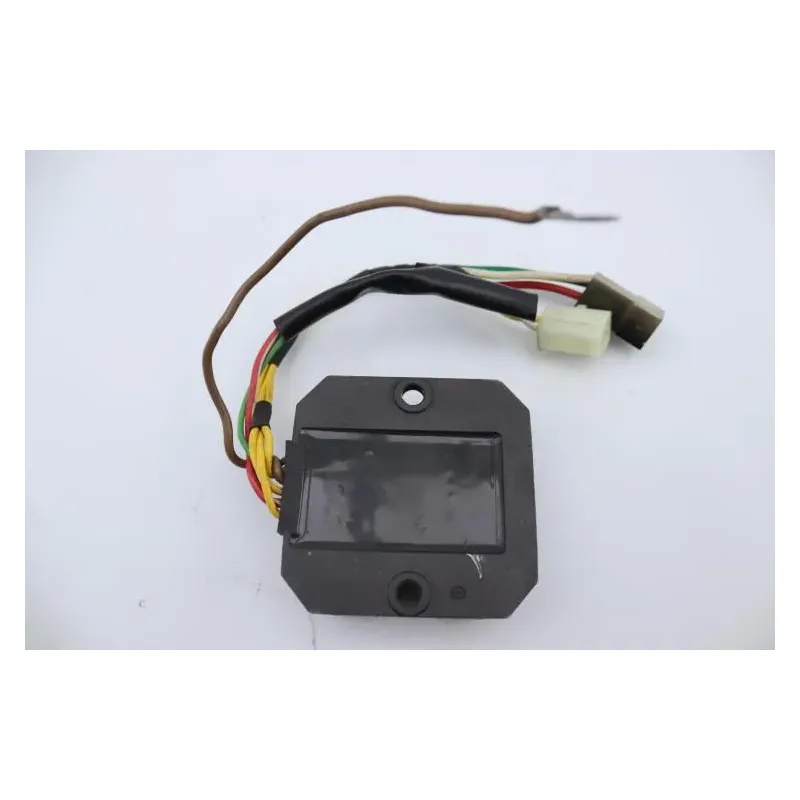 Regulateur charge batterie APRILIA PEGASO 650 1994 - 1996