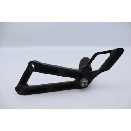 Platine arriere droite APRILIA PEGASO 650 1994 - 1996