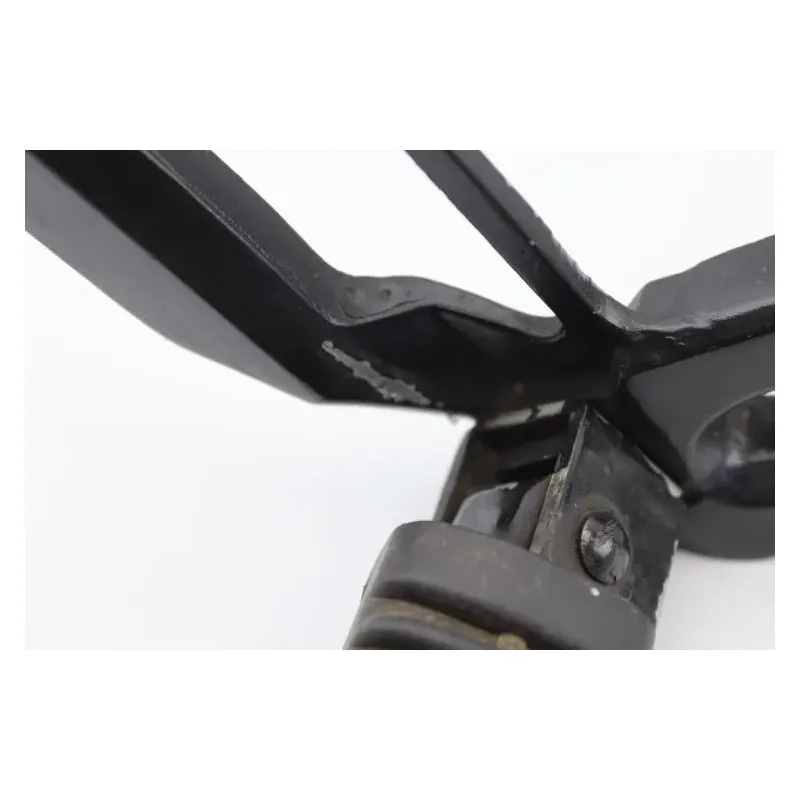 Platine arriere droite APRILIA PEGASO 650 1994 - 1996