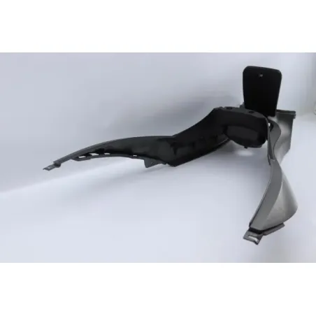 Cache carenage centrale marche pieds plancher PIAGGIO MP3 300 LT SPORT ABS 2016 - 2018