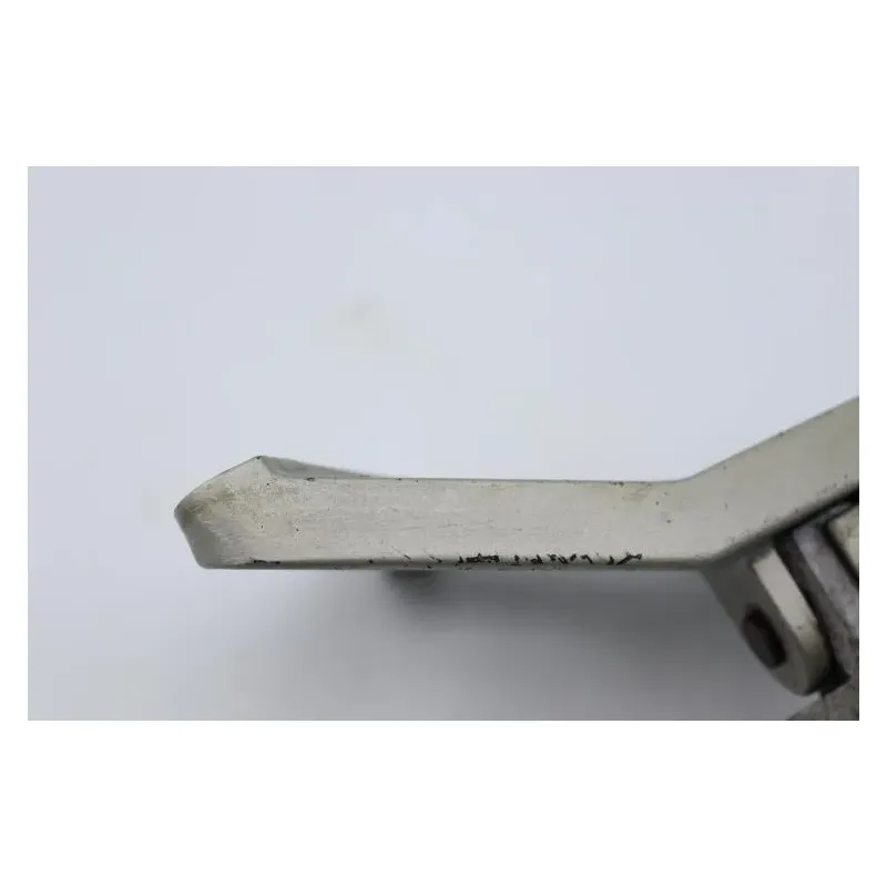 Platine arriere droite KAWASAKI ZZR 600 1995 - 1997