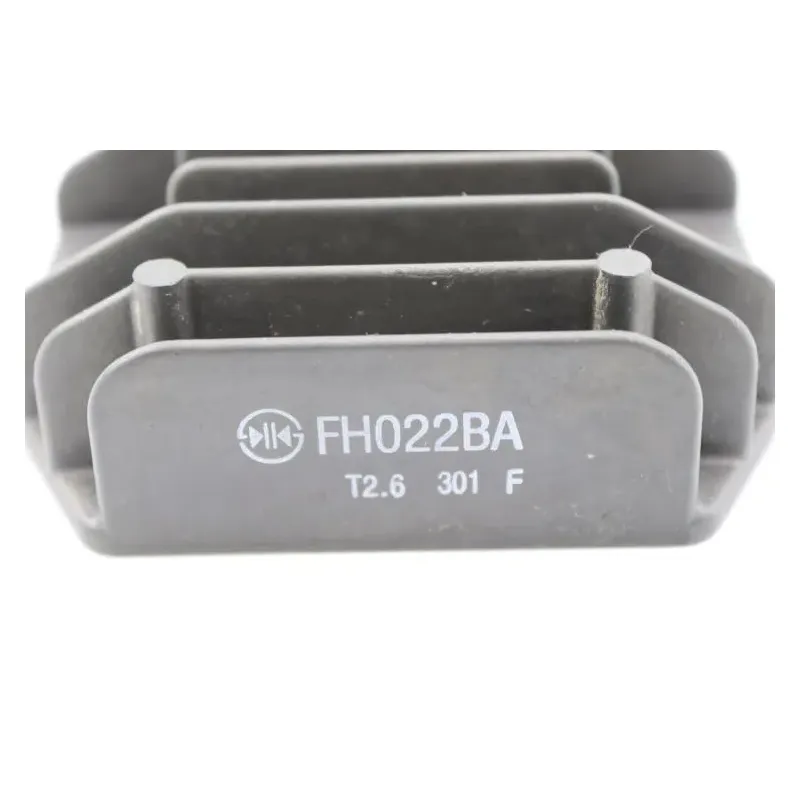 Regulateur charge batterie YAMAHA MT09 900 ABS 2021 - 2023