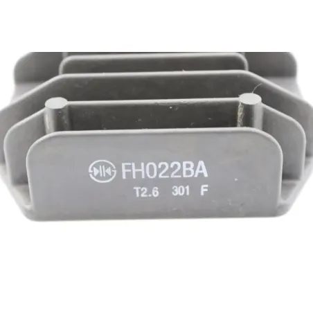 Regulateur charge batterie YAMAHA MT09 900 ABS 2021 - 2023