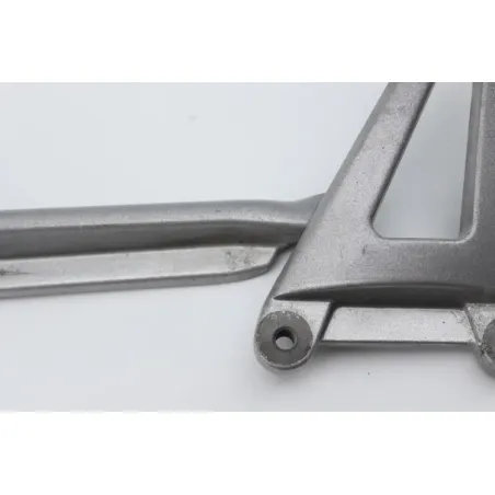 Platine arriere gauche TRIUMPH SPRINT 955 RS 2000 - 2003