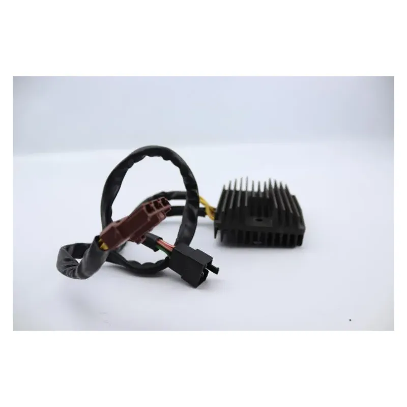 Regulateur charge batterie PIAGGIO MP3 250 2006 - 2009