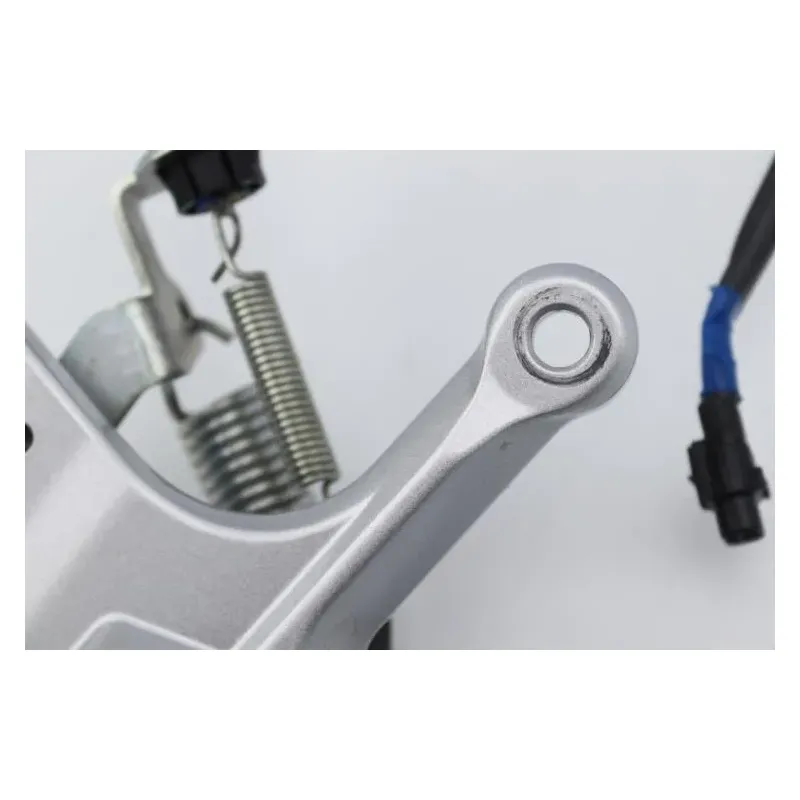 Platine avant droite YAMAHA MT03 300 ABS 2020 - 2024