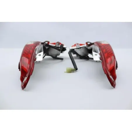 Feu arriere HONDA FES 125 S WING ABS 2007 - 2008