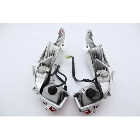 Feu arriere HONDA FES 125 S WING ABS 2007 - 2008