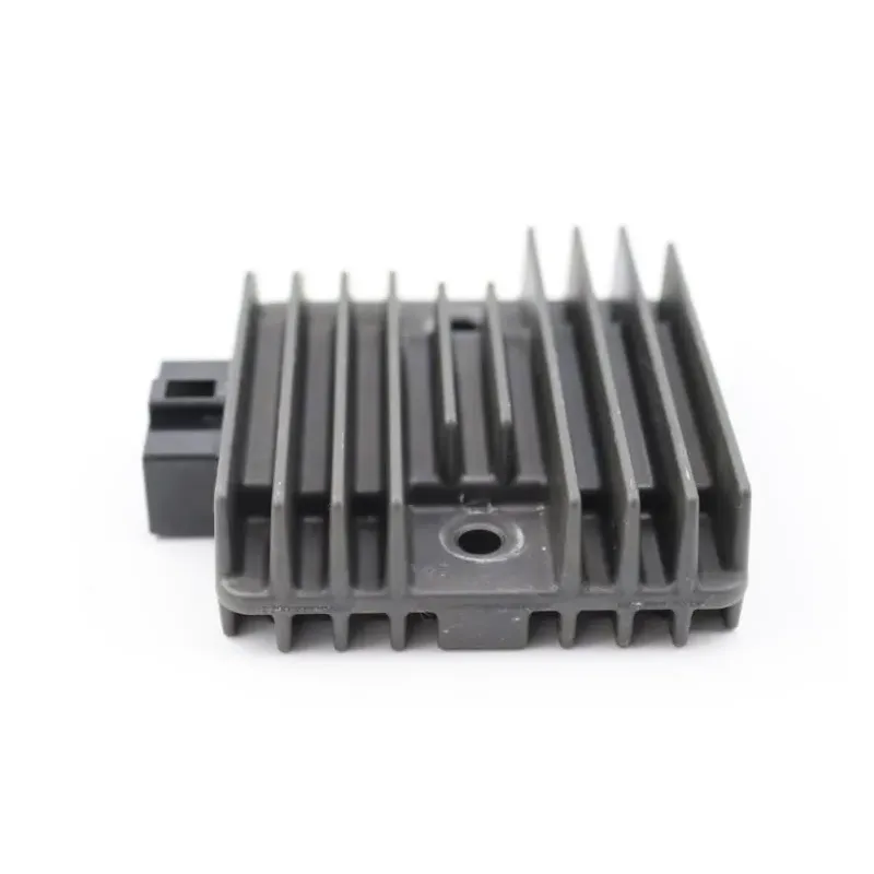 Regulateur charge batterie YAMAHA MT03 300 ABS 2020 - 2024