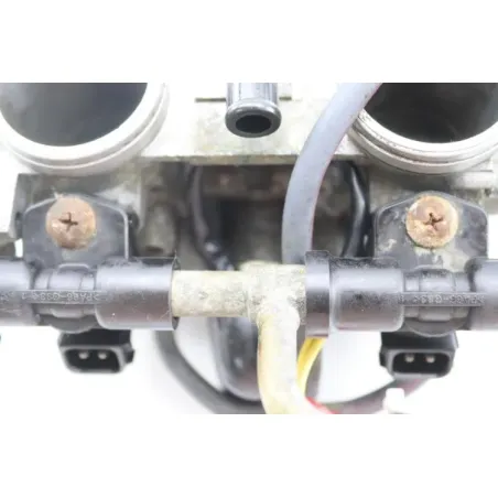 Rampe d'injection SUZUKI UH 650 BURGMAN 2003 - 2006