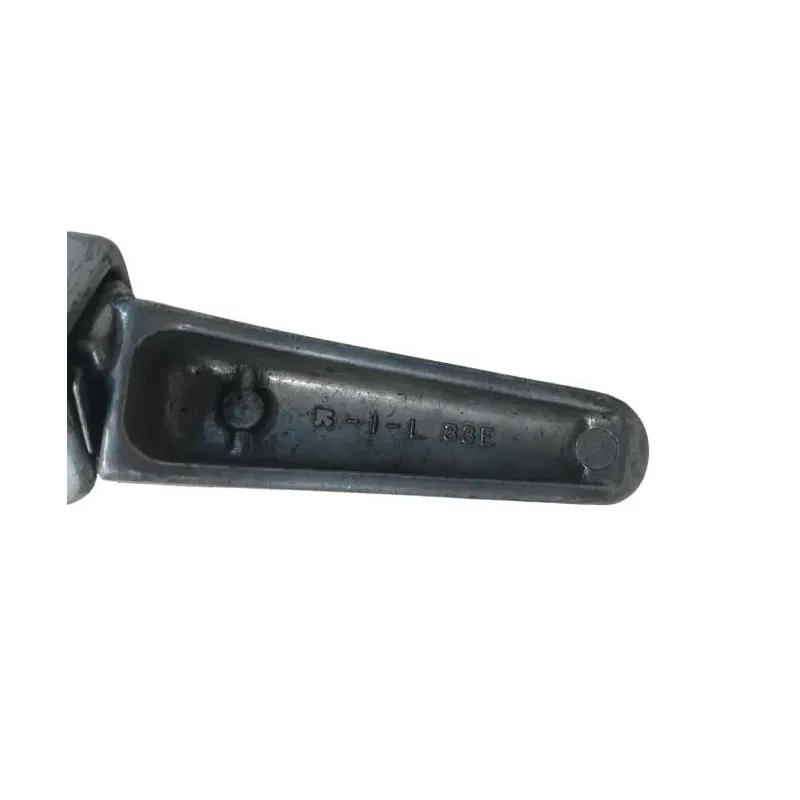 Platine et repose pieds arriere droit SUZUKI GSXR 750 1998-1999