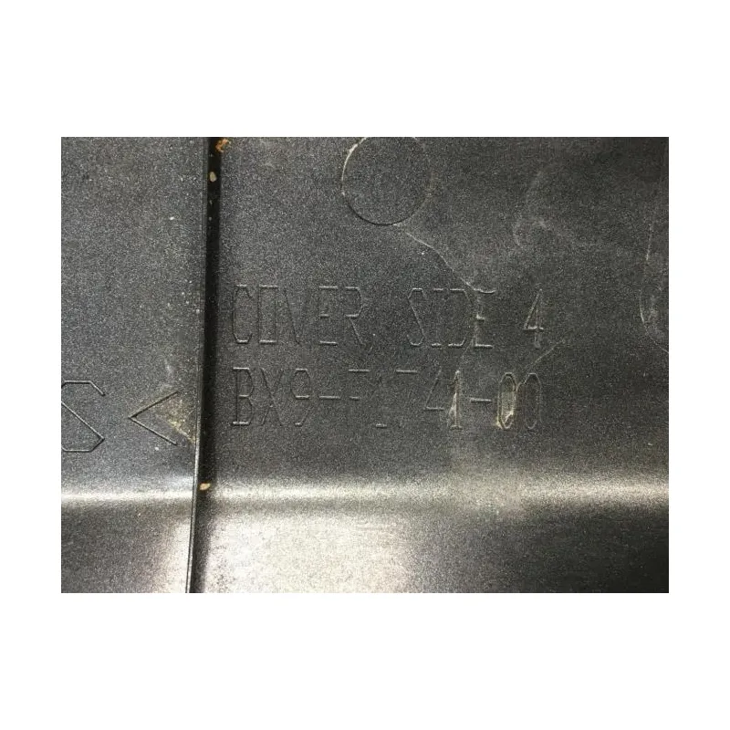 Cache carenage coque arriere droit YAMAHA MWD 300 TRICITY 2020-2022