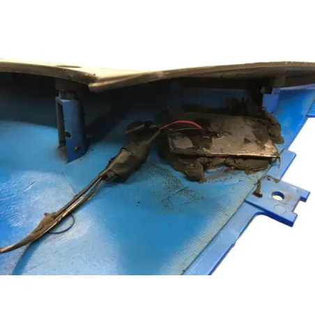 Cache flanc de carenage droit SUZUKI GSXR 1000 2001-2002