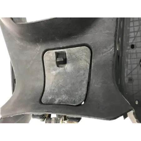 Cache carenage centrale marche pieds plancher YAMAHA YPR 125 2006-2009 XMAX