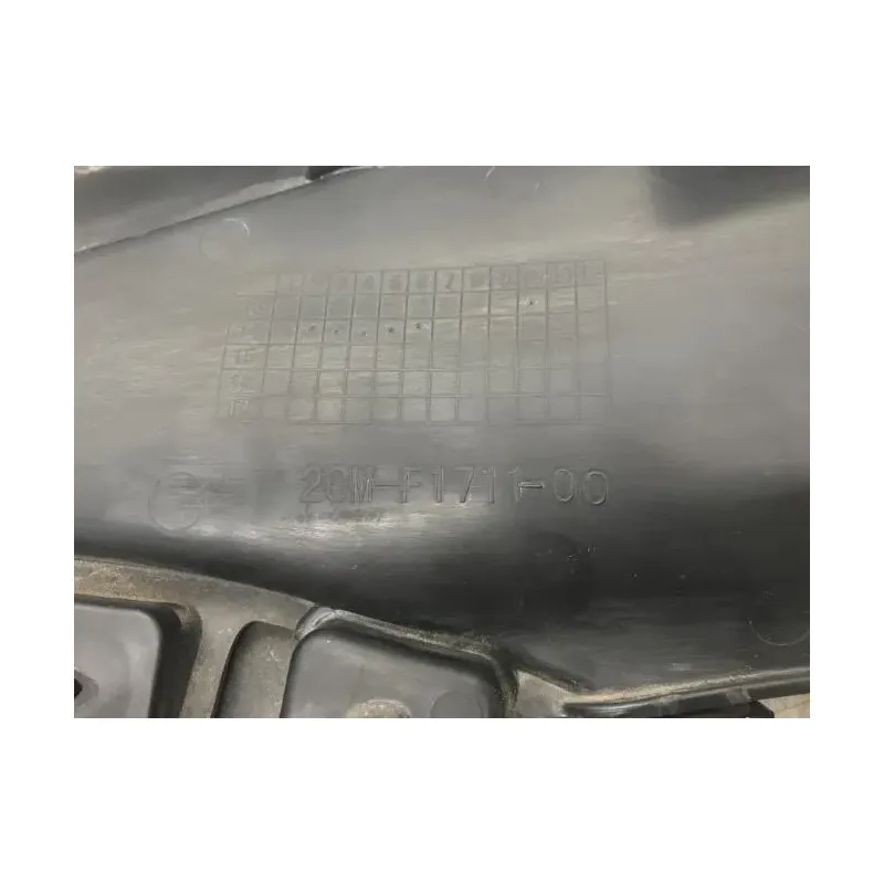 Cache carenage coque arriere gauche YAMAHA MW 125 TRICITY 2014-2016