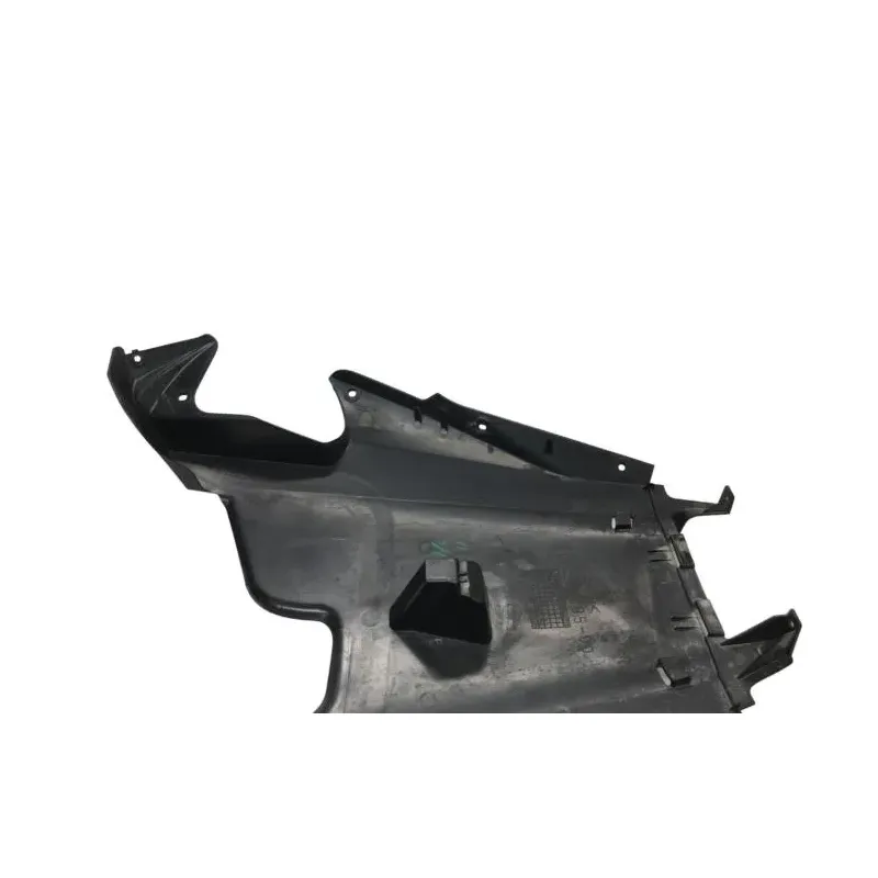 Cache carenage centrale sabot YAMAHA GPD 125 2015-2019 NMAX