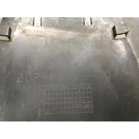Cache carenage centrale sabot YAMAHA GPD 125 2015-2019 NMAX