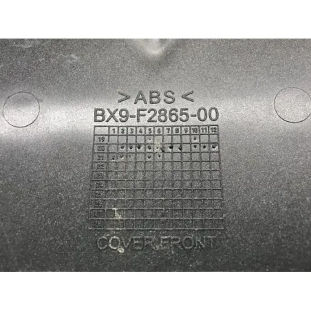 Cache carenage face avant YAMAHA MWD 300 TRICITY 2020-2024