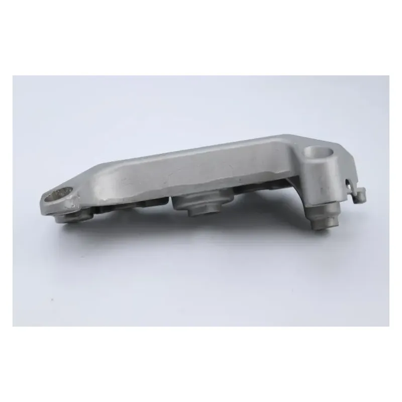 Support moteur droit HONDA CB 900 F HORNET 2002 - 2006